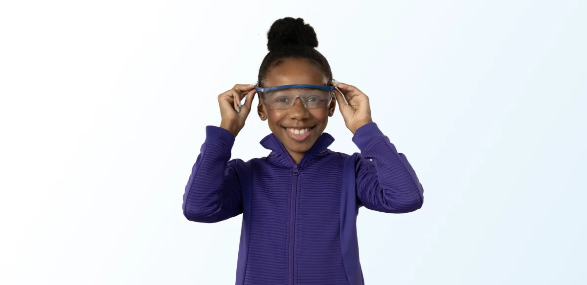 girl with laboratory glasses